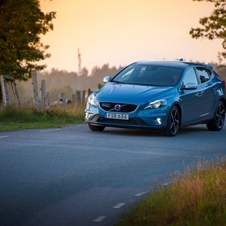 Volvo V40 T2 R-Design Geartronic