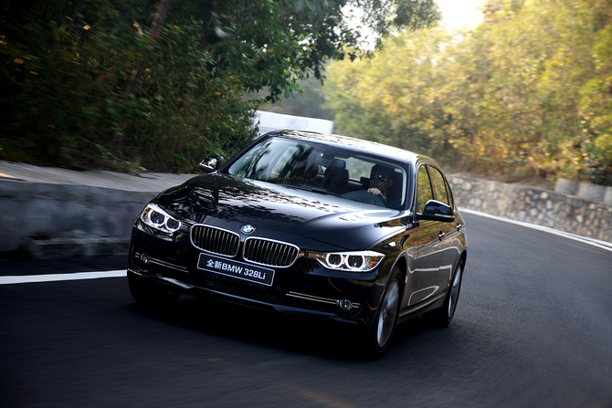 Long Wheelbase BMW 3-Series Debuting in Beijing for Chinese Market