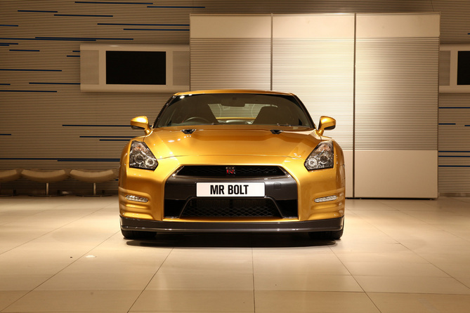 Nissan GT-R Bolt