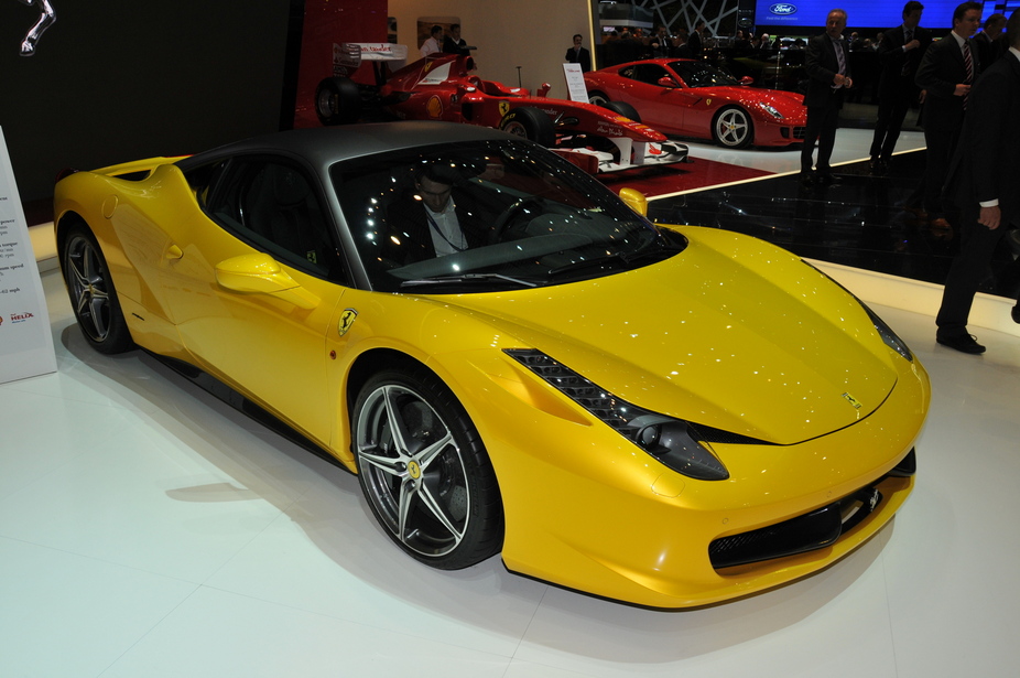 Ferrari 458 Italia HELE