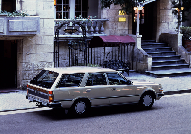 Nissan Gloria Van V20E SGL