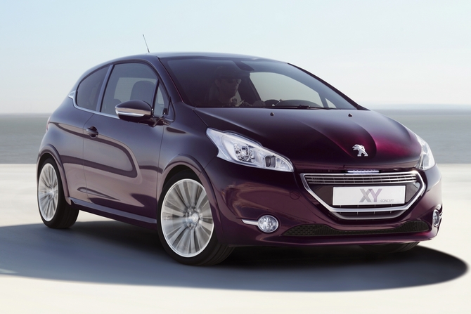 Peugeot 208 GTI e XY revelados antes de Genebra