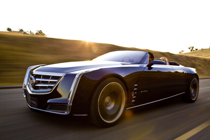 Cadillac enveils a stunner at Pebble Beach