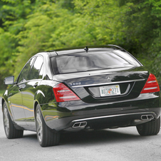 Mercedes-Benz S600 Sedan