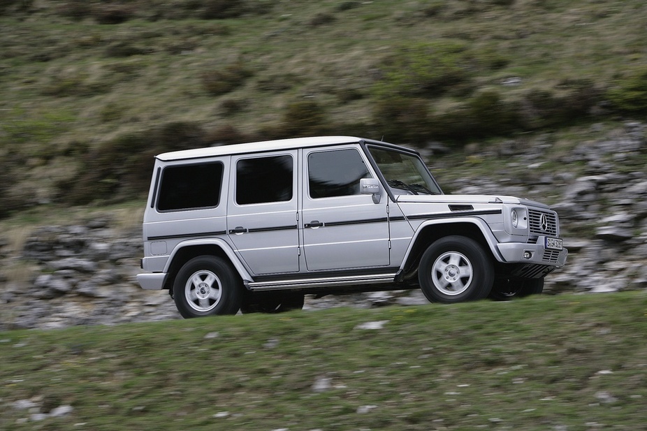 Mercedes-Benz G 320