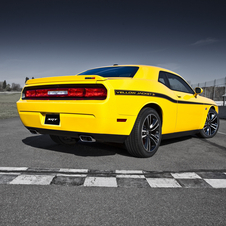 SRT Challenger SRT8 392 Yellow Jacket