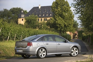 Opel Vectra GTS Automatic