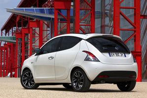 Lancia Ypsilon 1.2 Gold S&S