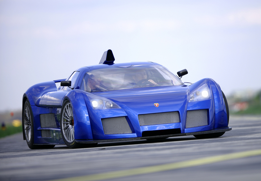 Gumpert Apollo TT40e