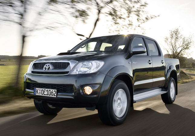 Toyota Hilux 7