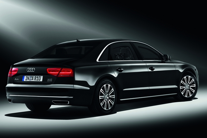 Audi A8 L Security