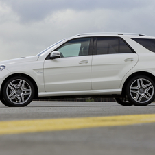 Mercedes-Benz ML63 AMG