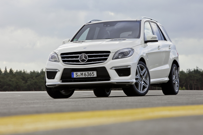 Mercedes-Benz ML63 AMG