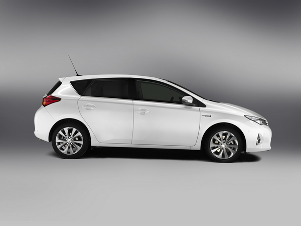 Toyota Auris Hybrid