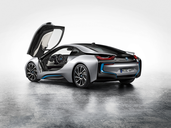 BMW i8