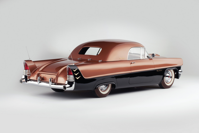 Packard Panther-Daytona Roadster Concept Car