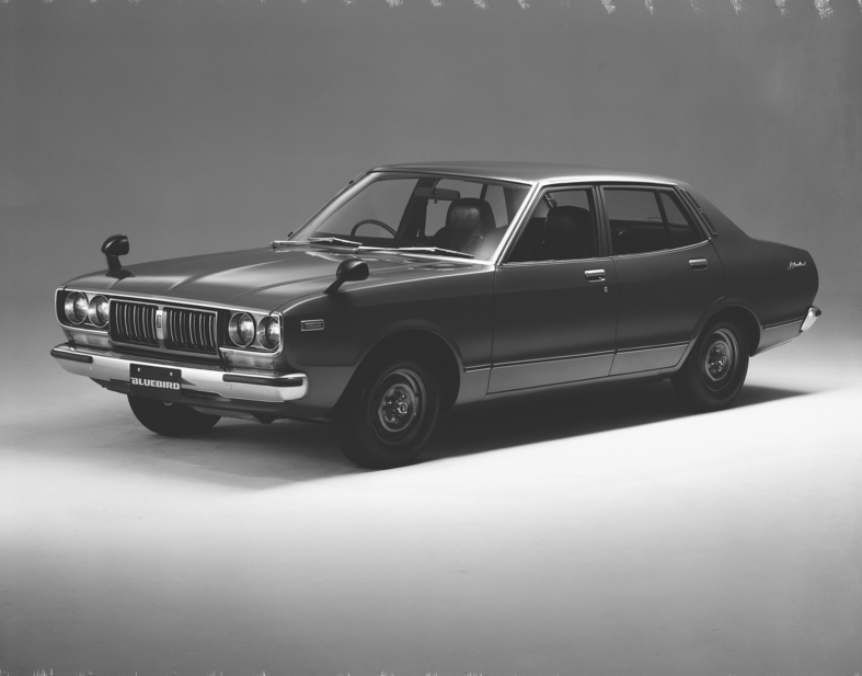 Nissan Bluebird Sedan 1800GL