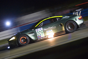 Aston Martin DBR9