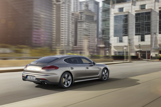 Porsche Panamera Turbo S Executive PDK