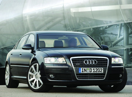 Audi A8 6.0 W12 quattro Longo