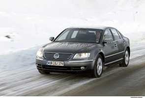 Volkswagen Phaeton V8