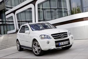 Mercedes-Benz ML 63 AMG