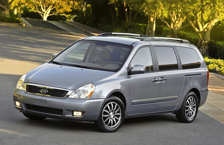 Kia Sedona LX LWB