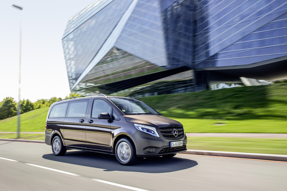 Mercedes-Benz Vito Tourer 9L Select Standard 114CDI/32