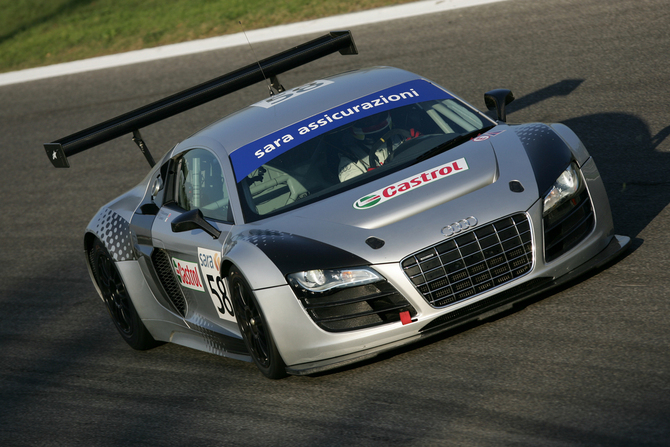 Audi R8 LMS