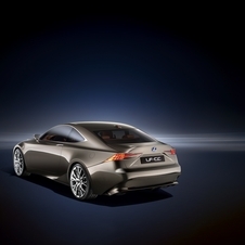 Lexus revela LF-CC e LS para a Europa em Paris