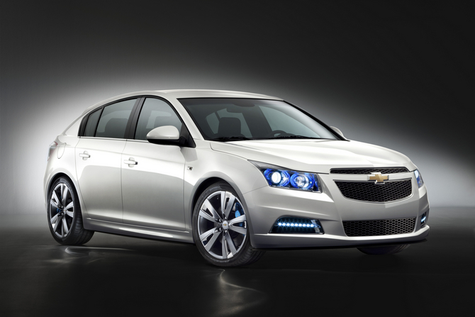 Chevrolet Cruze HB5