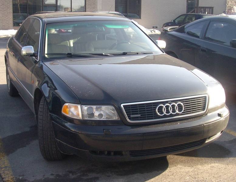 Audi A8 2.8