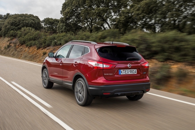 Nissan Qashqai 1.2 DIG-T XTRONIC Visia