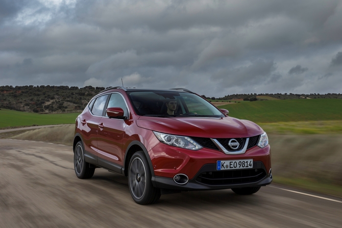 Nissan Qashqai 1.2 DIG-T XTRONIC Visia