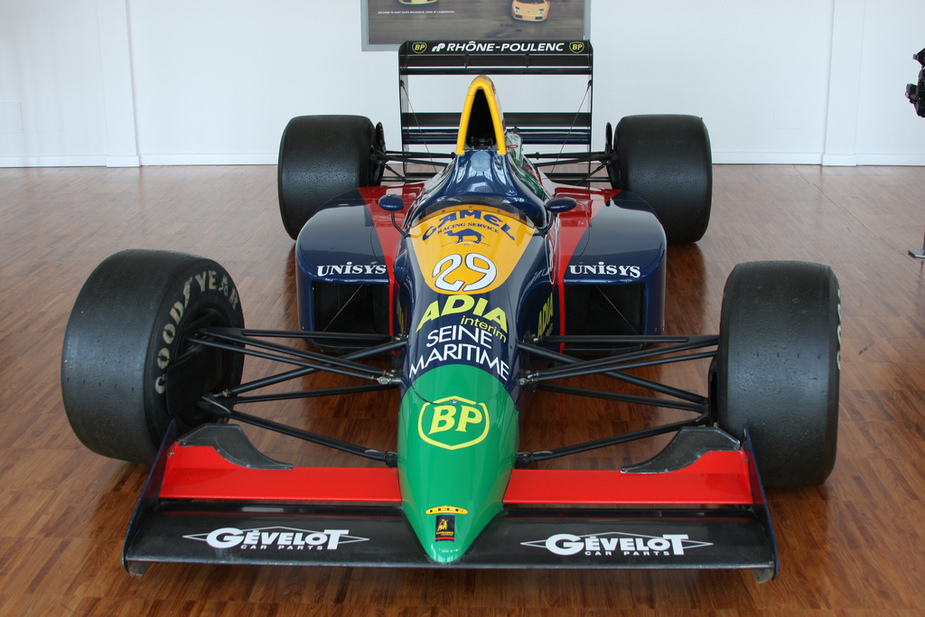 Larrousse LC89 Lamborghini