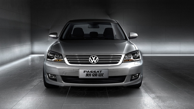 Volkswagen Passat Lingyu 2.0 Automatic