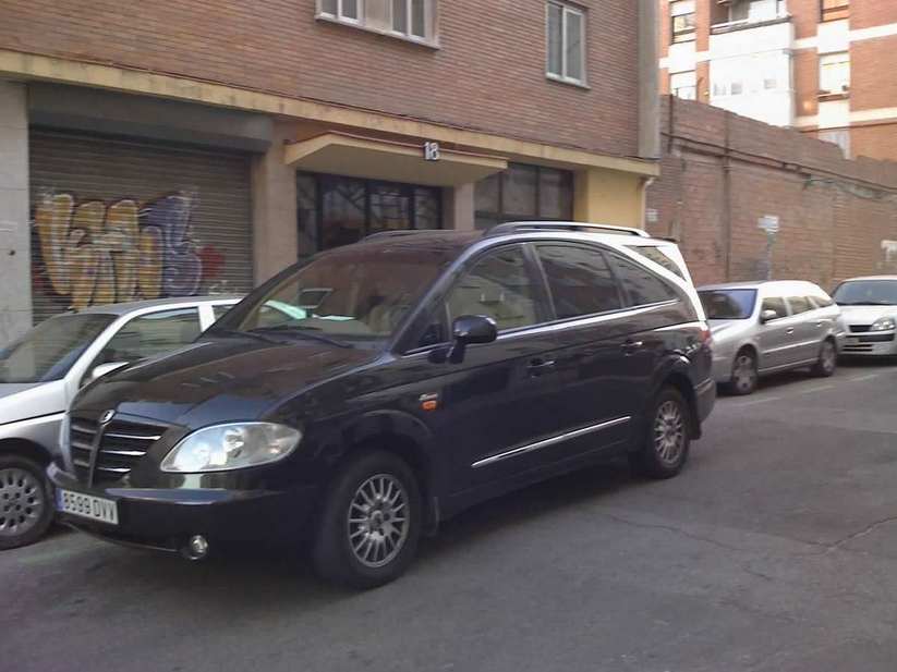 Ssangyong Rodius Premium