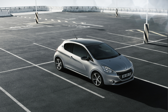 Peugeot unveils new supermini model: the 208