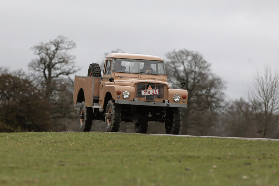 Land Rover Series II 129 Pick Up