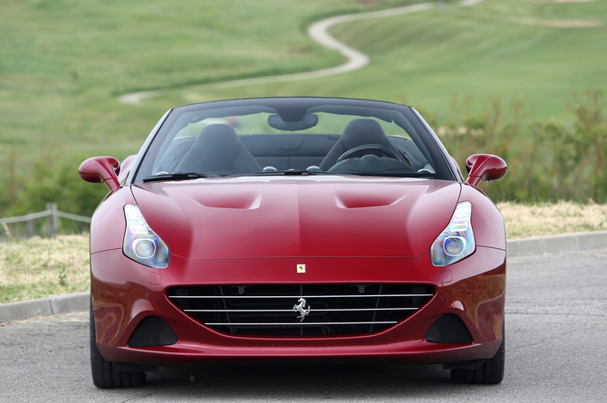 Ferrari California T