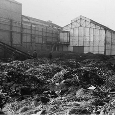 Bombed Quai de Javel factory in 1943