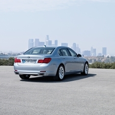 BMW 750i ActiveHybrid