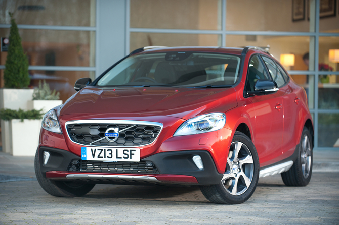 Volvo V40 T5 Kinetic Geartronic CC Cross Country AWD