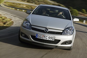 Opel Astra GTC 1.6 ECOTEC