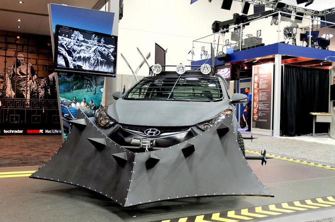 O Elantra Coupe Zombie Survival Machine foi fabricado pela Design Craft e apresentado no Comic-Con