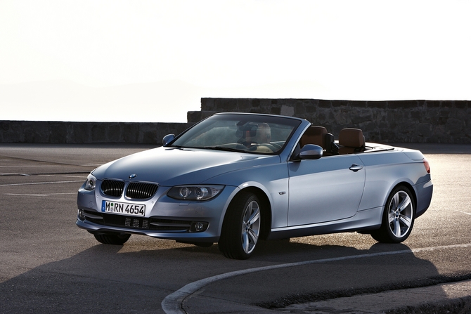 BMW 328i Convertible