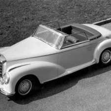 Mercedes-Benz 300 S Roadster