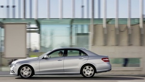 Mercedes-Benz E 350 4MATIC