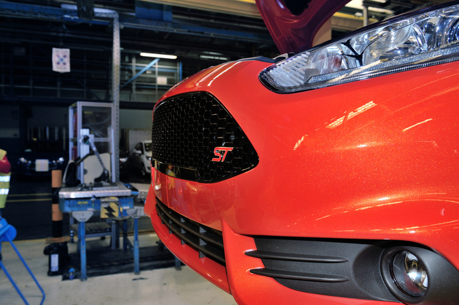 Fiesta ST começou a ser produzido em Colónia