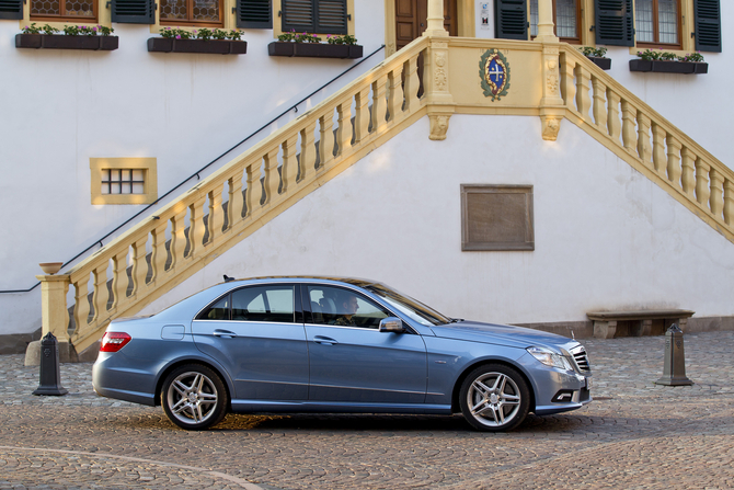 Mercedes-Benz E-Class Gen.5